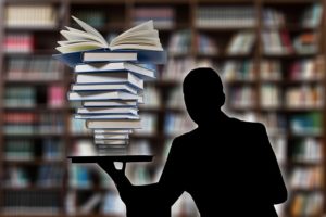 books-3205452_640
